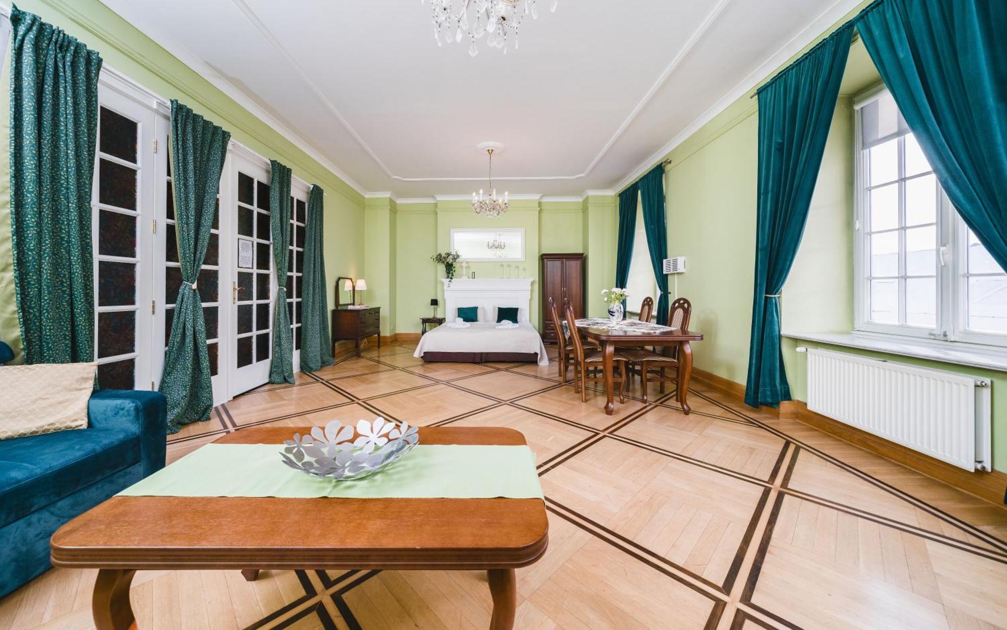 Apartamenty W Palacu Pod Baranami Krakow Bagian luar foto