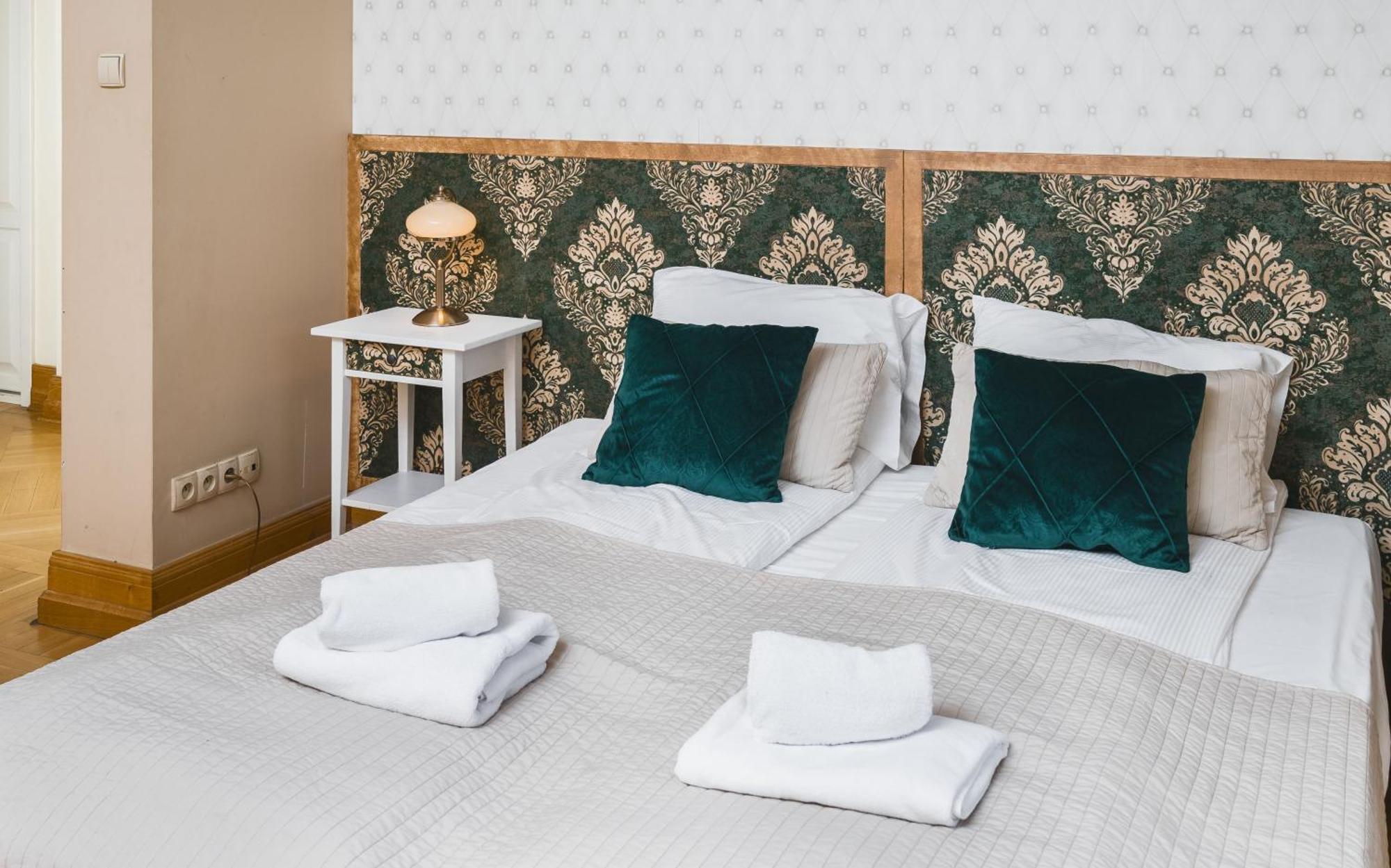 Apartamenty W Palacu Pod Baranami Krakow Bagian luar foto