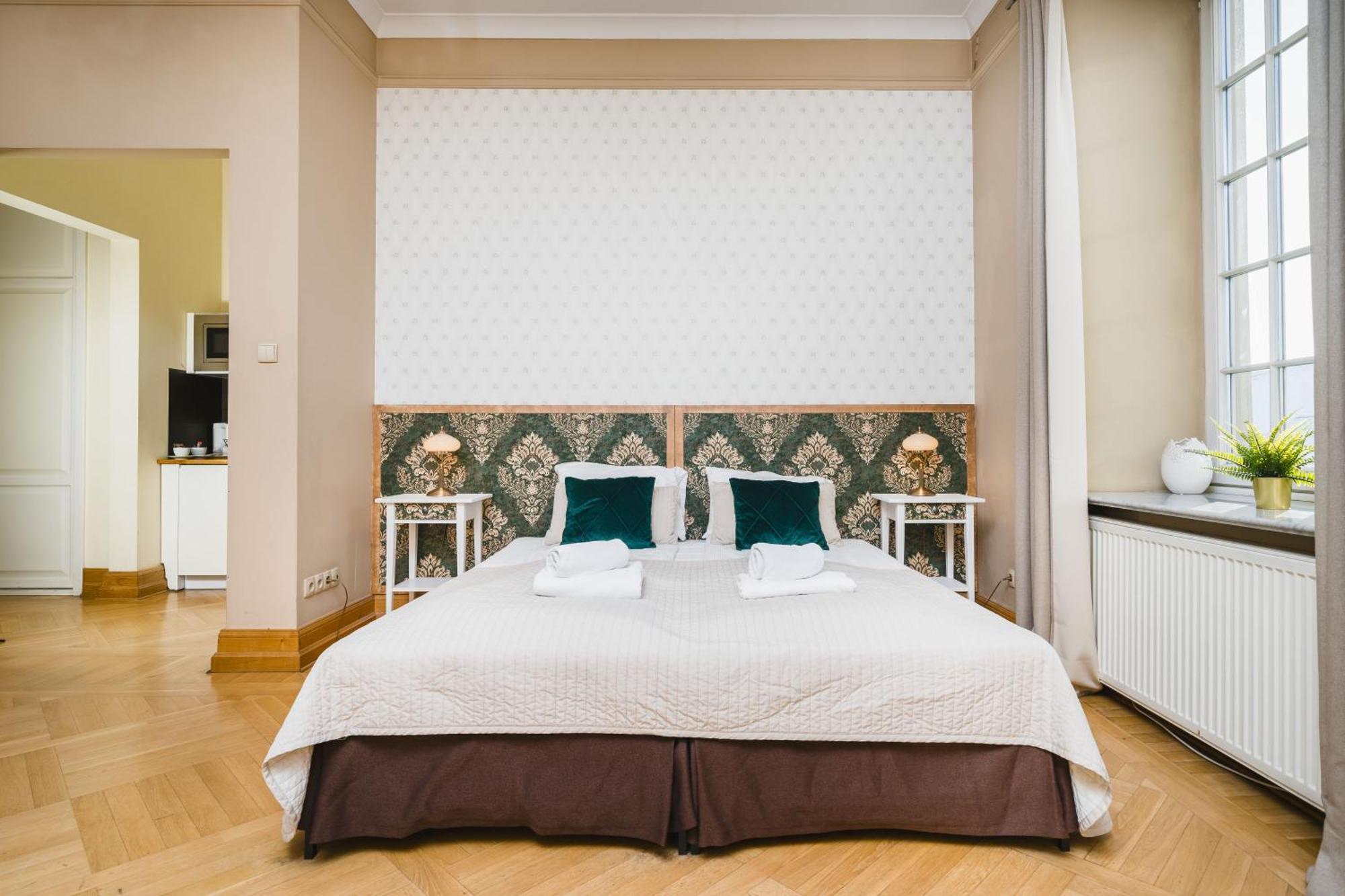 Apartamenty W Palacu Pod Baranami Krakow Bagian luar foto