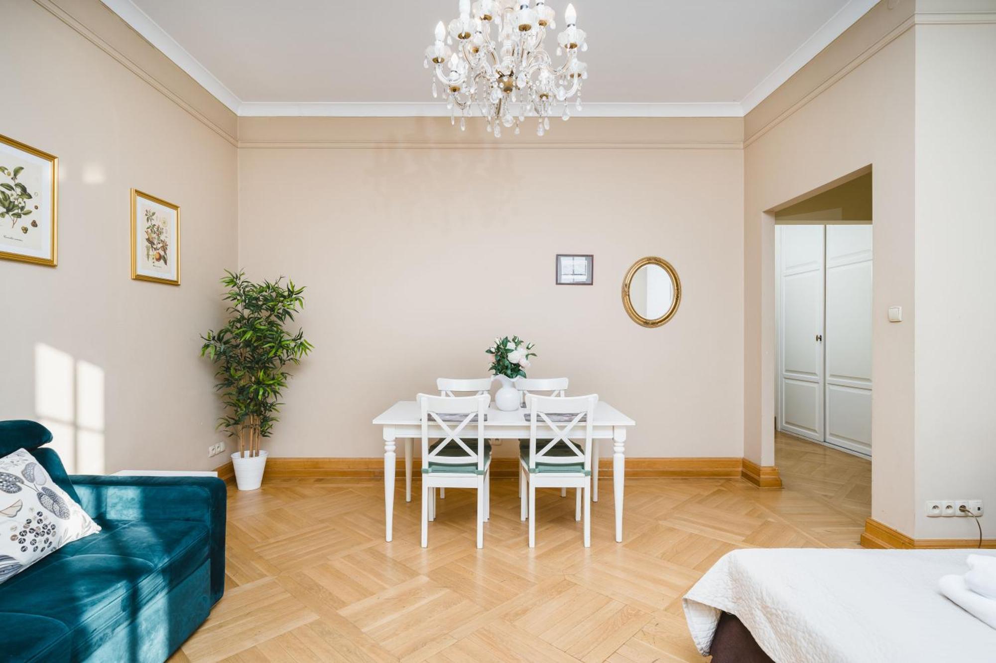 Apartamenty W Palacu Pod Baranami Krakow Bagian luar foto